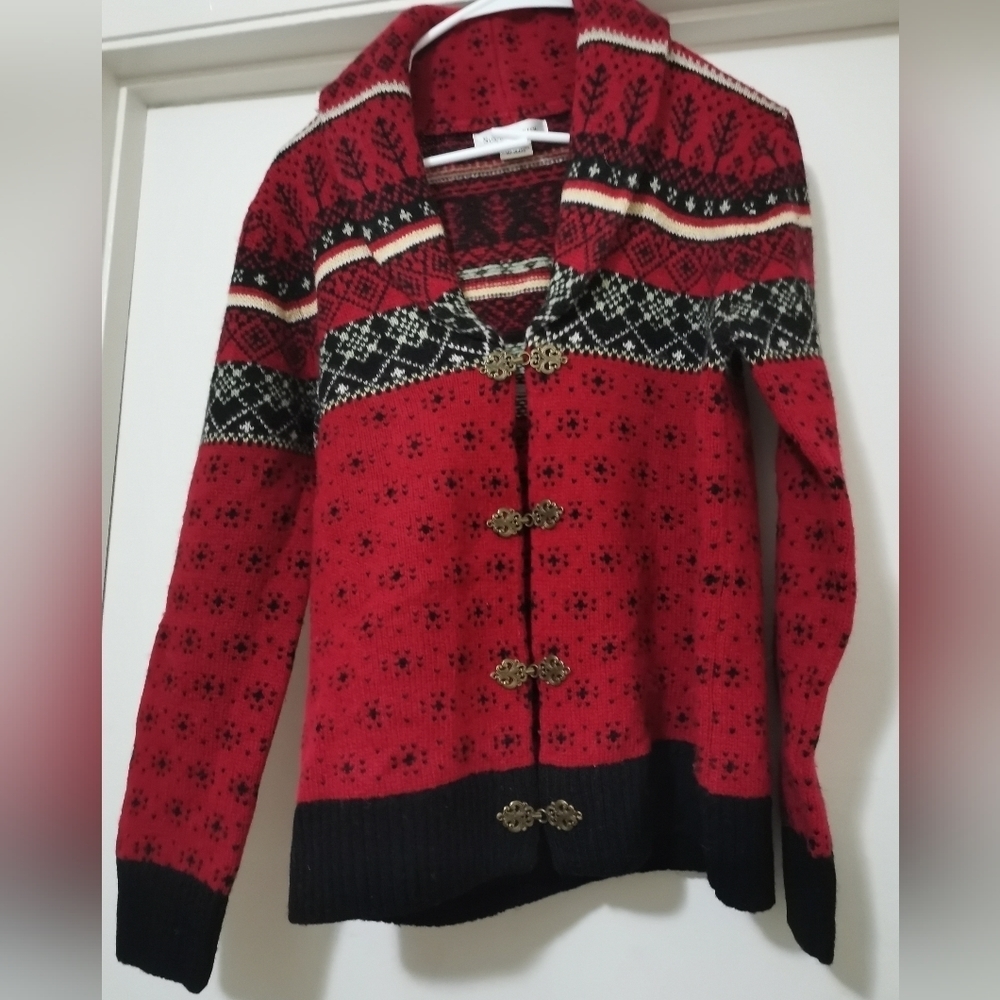 Susan Bristol Vintage Nordic Wool Cardigan Red, Black and Beige Womens Sweater
